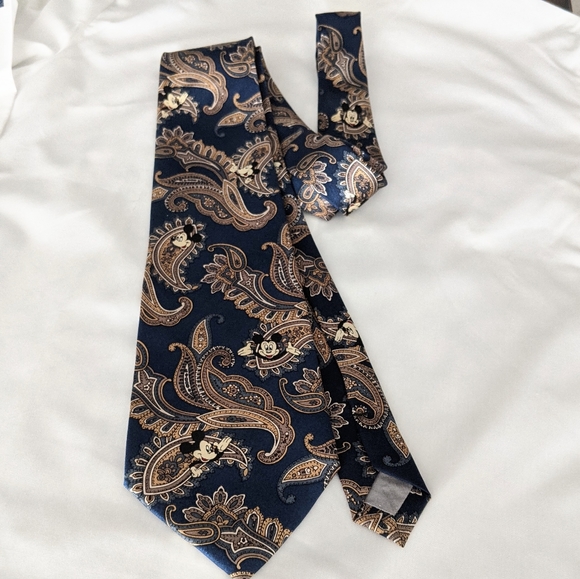 Balancine Mickey Mouse Silk Necktie - Picture 12 of 15